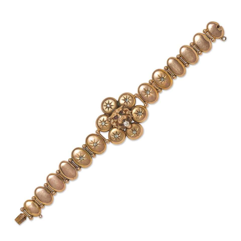 A VICTORIAN GOLD AND DIAMOND BRACELET (1 of 5)