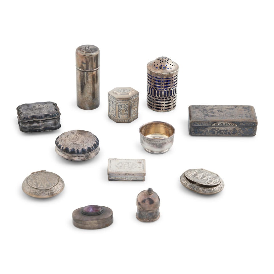 GROUP OF AMERICAN AND CONTINENTAL SILVER ARTICLES (1 of 1)