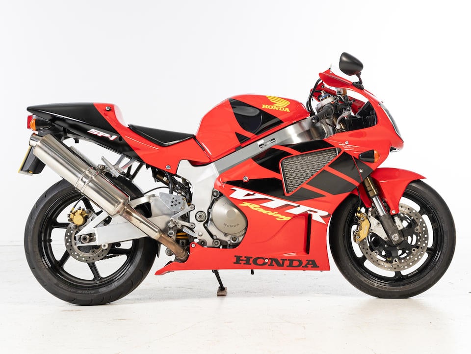 2001 Honda 999cc SP-1 Frame no. JH2SC45A1YM004420 Engine no. SC45E-2006644 (1 of 8)