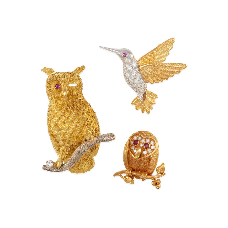 THREE 18K GOLD, DIAMOND, AND RUBY BIRD BROOCHES (1 of 2)