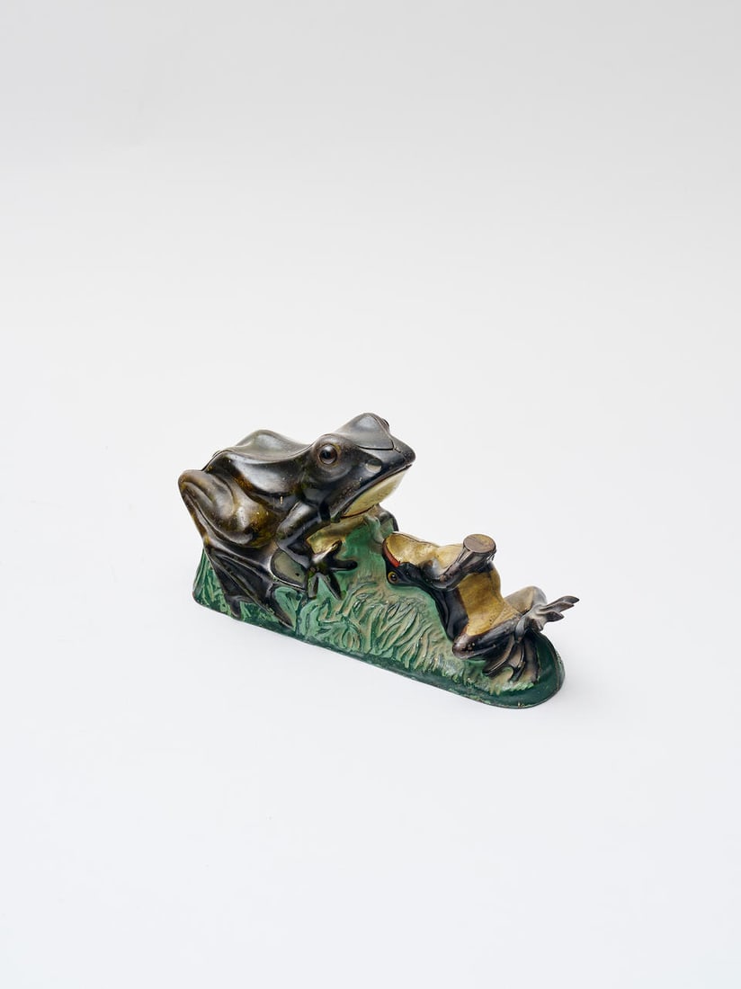 'Frog Bank' (or 'Two Frogs') mechanical bank, 10.5 x 21.5 x 5.0cm (1 of 1)