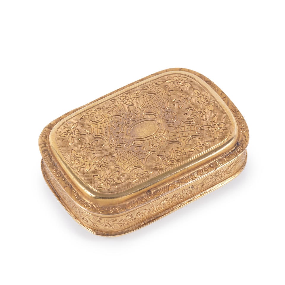 Boîte à pilule de forme rectangulaire en or jaune 750 °/°°  A rectangul... (1 of 2)