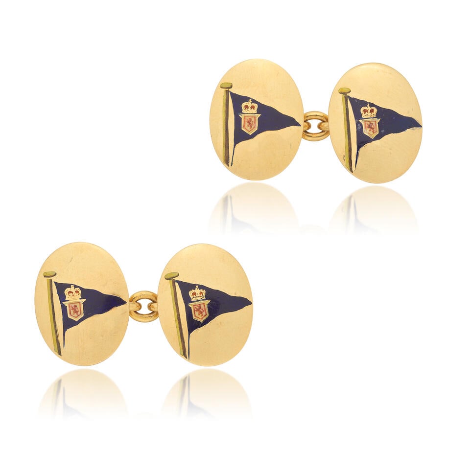GOLD AND ENAMEL CUFFLINKS,: GOLD AND ENAMEL CUFFLINKS, 1945 Depicting a yacht club burgee Enamel 18 carat gold UK hallmark Length of plaque 2.0cm Total weight approx. 13.0g Footnotes: OVERALL CONDITION Some surface wear to 18 ca