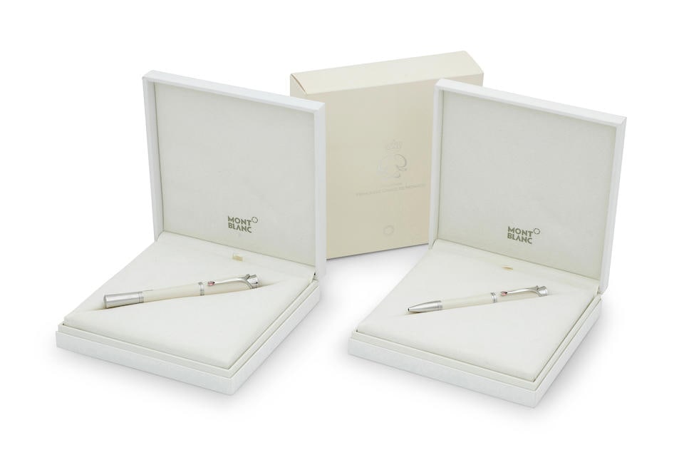 MontBlanc. A 'Princess Grace of Monaco' Fountain Pen and Ballpoint pen (1 of 1)