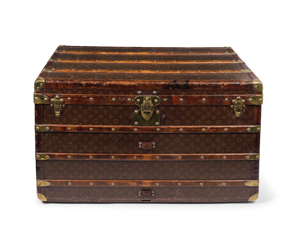 Louis Vuitton: a Monogram Lady's Steamer Trunk Early 20th Century (includes key) (1 of 5)