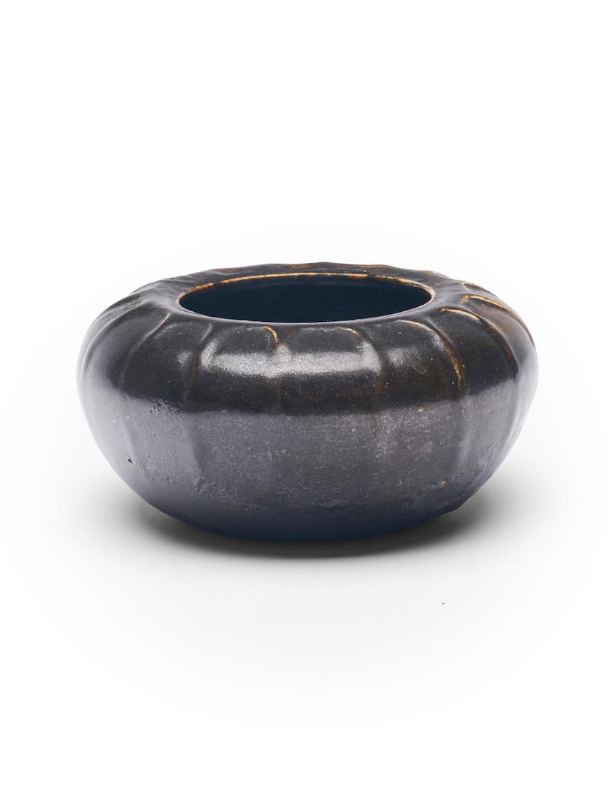 A Martin Brothers stoneware gourd jardinière by Edwin and Walter Martin, dated 1906 height:... (1 of 3)