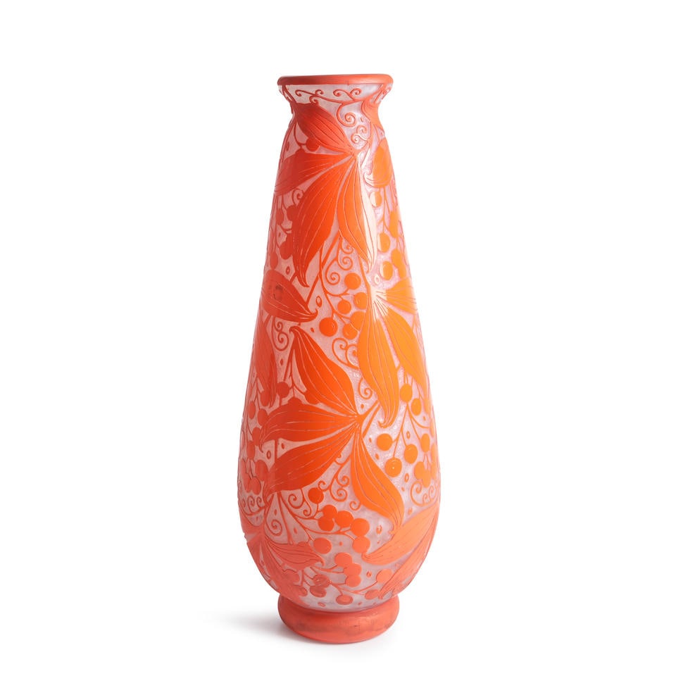 DAUM CAMEO GLASS VASE (1 of 4)