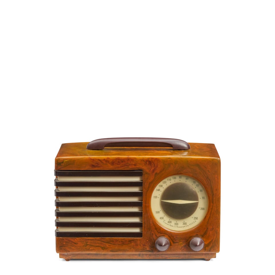 EMERSON 'PATRIOT ARISTOCRAT 400' RADIO New York, New York, Emerson Radio and Phonograph Corp., 1... (1 of 2)