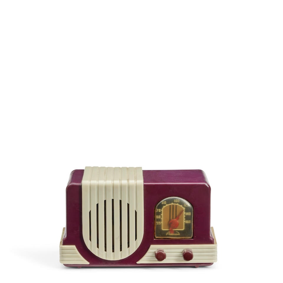 ADDISON 'MODEL B2A' RADIO Toronto, Ontario, Addison Industries Ltd., c. 1946, catalin, metal, ma... (1 of 2)