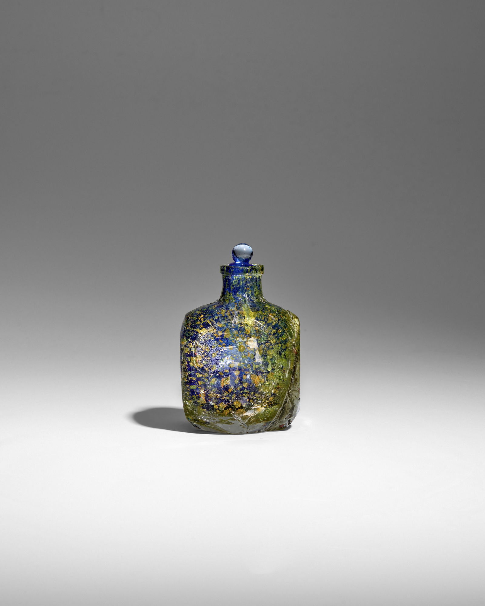 MAURICE MARINOT (1882-1960) Flacon Meplat1925model no. 1001, internally decorated with gold leaf...: MAURICE MARINOT (1882-1960) Flacon Meplat 1925 model no. 1001, internally decorated with gold leaf, acid etched decoration with hand carving, engraved 'marinot', with later stopper height 5 1/8in (13c