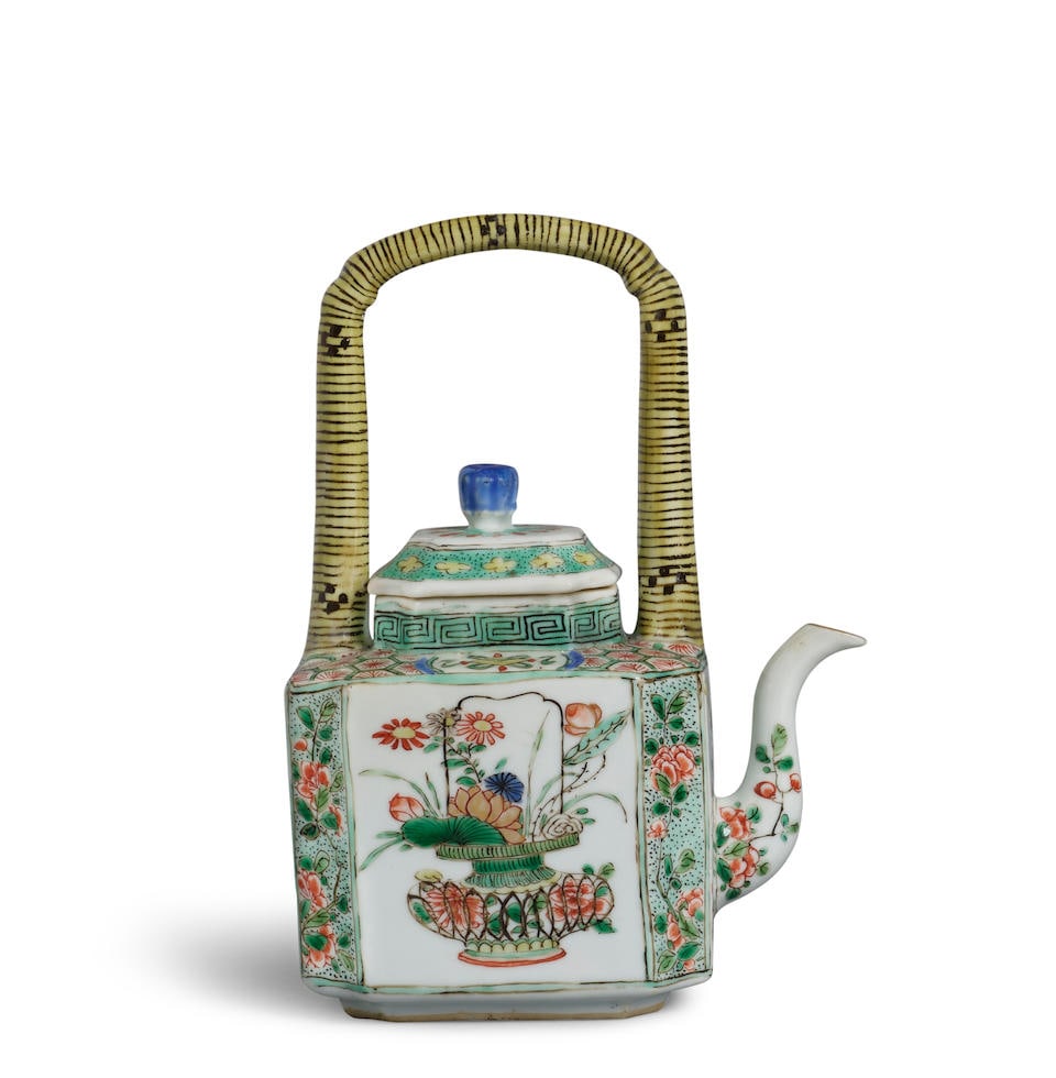 A FAMILLE-VERTE FACETED 'FLORAL' TEAPOT AND COVER Kangxi period