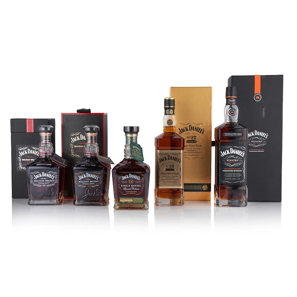 Jack Daniel's Holiday Select, 2011 (1 bottle, 750ml)Jack Daniel's Holiday Select, 2012 (1 bottle...: Jack Daniel's Holiday Select, 2011 (1 bottle, 750ml) Region: Tennessee Packaging: original carton Alcohol content: 50% Notes: official bottling Jack Daniel's Holiday Select, 2012 (1 bottle, 750ml) Reg