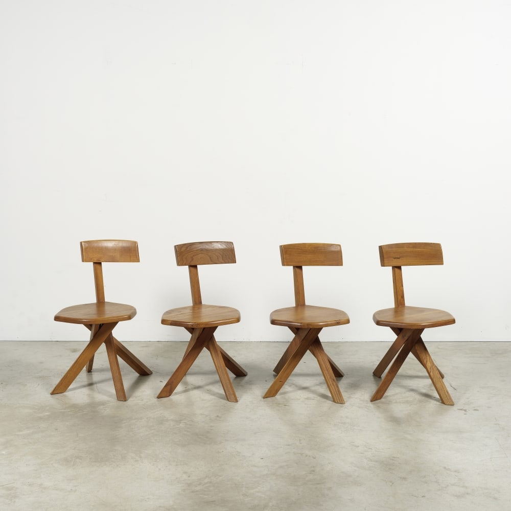 PIERRE CHAPO (1927-1986) Suite de quatre chaises S 34 dites Faisceaux: PIERRE CHAPO (1927-1986) Suite de quatre chaises S 34 dites Faisceaux Création en 1973 Réalisation Atelier Chapo Créations Orme massif Chacune : 73 cm. (28.3/4 in.); L: 41 cm. (16.1/8 i
