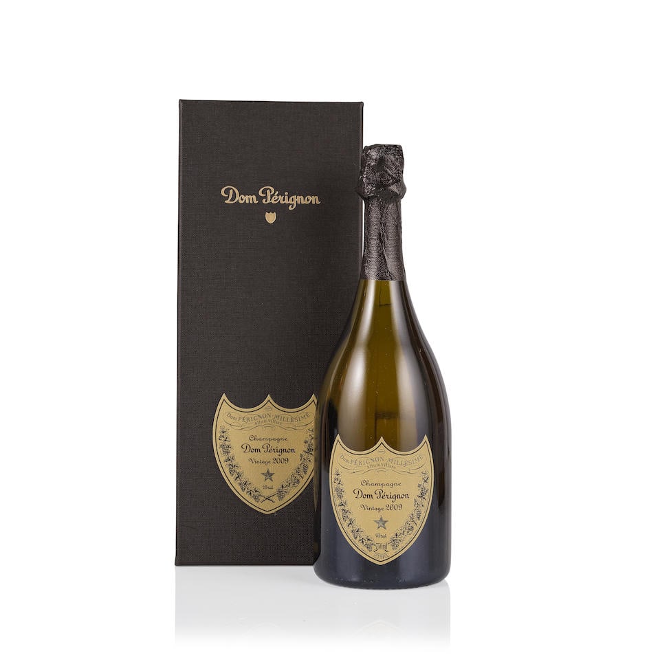 Dom Pérignon, 2009 (1 x 750ml): Dom Pérignon, 2009 (1 x 750ml) Region: Champagne Fill Level: excellent Capsule: ok Cork: ok Label: excellent appearance Packaging: original presentation box Lot to be sold without reserve. For fu