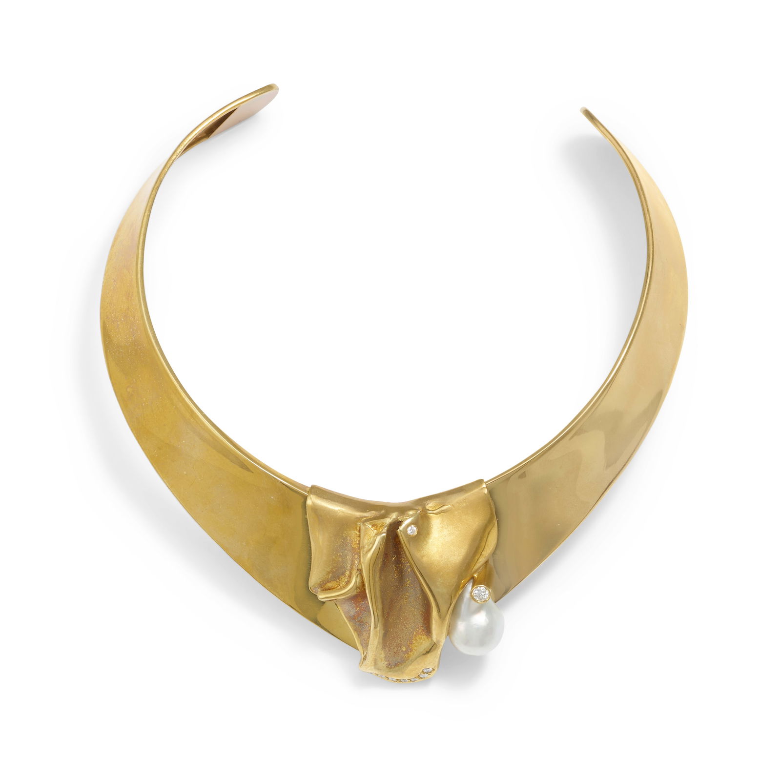 MISANI: AN 18K GOLD, CULTURED PEARL AND DIAMOND NECKLACE (1 of 3)
