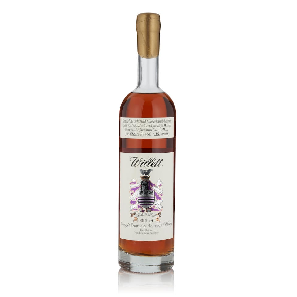 Willett Bourbon 11 Years Old (1 bottle, 750ml): Willett Bourbon 11 Years Old (1 bottle, 750ml) Region: Kentucky Capsule: gold wax crack near top of capsule, loss of wax near pull tab Alcohol content: 58.5% Notes: official bottling, bottled for Holi