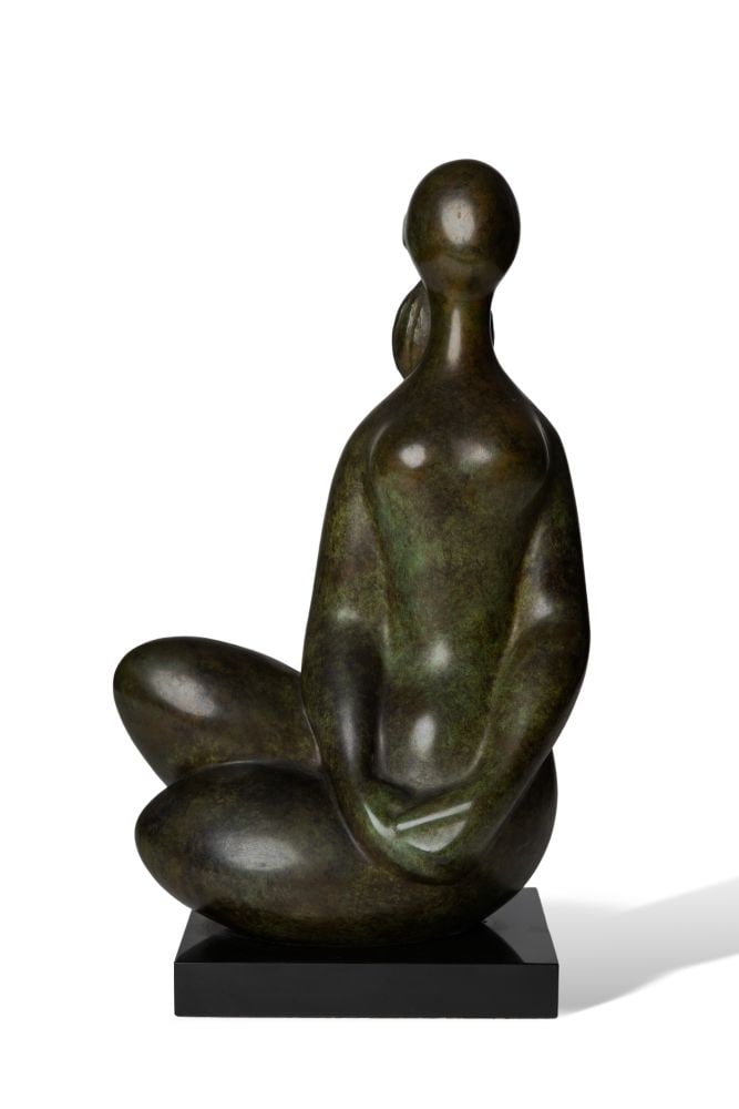 BALTASAR LOBO (1910-1993) Jeune fille de face mains croisées (1 of 1)