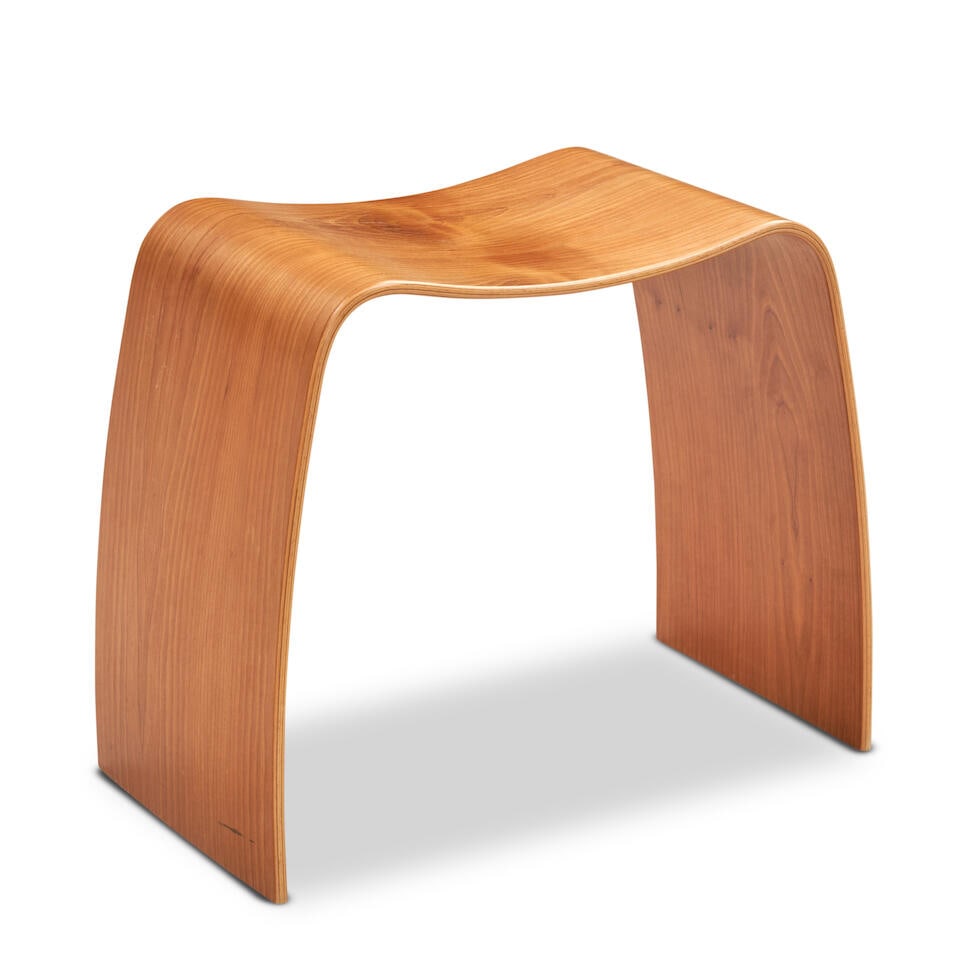 JØRGEN MØLLER (1930-2009) FOR ASKMAN 'M' TABORET Denmark, late 20th century, bent plyw...: JØRGEN MØLLER (1930-2009) FOR ASKMAN 'M' TABORET Denmark, late 20th century, bent plywood, paper maker's label 'Askman Wood and Furniture Made in Denmark Design Jorgen Moller, ht. 17 1/2, wd