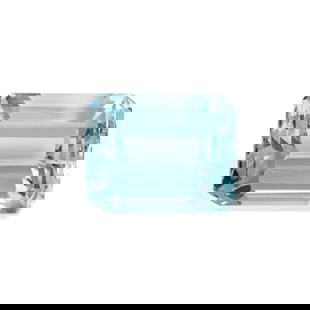 A LOOSE AQUAMARINE: A LOOSE AQUAMARINE An octagonal step-cut aquamarine weighing approximately 36.83 carats Footnotes: OVERALL CONDITION: Overall good condition. MAJOR COLORED GEMSTONE: aquamarine Approximate Dimensions: