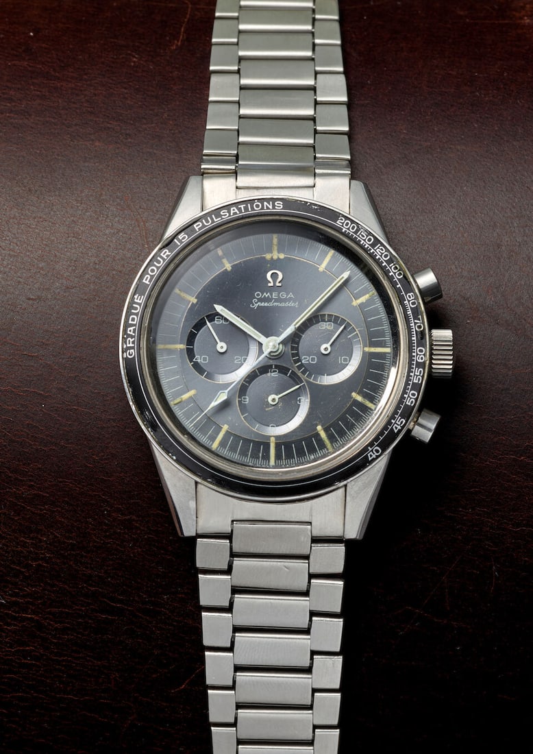 OMEGA. A RARE STAINLESS STEEL MANUAL WIND CHRONOGRAPH BRACELET WATCH WITH PULSATIONS BEZEL Speed... (1 of 3)