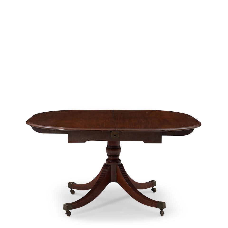 Federal-style Mahogany Pedestal Dining Table, early 20th century. (1 of 2)