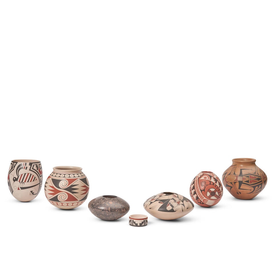 SIX MODERN CASAS GRANDES/MATA ORTIZ ITEMS ht. to 7 3/4 in.: SIX MODERN CASAS GRANDES/MATA ORTIZ ITEMS From left to right in image: one jar with insects pattern, signed 'Luis Armando Rodriguez Mora'; one jar signed 'Sabino Villalba H'; one jar signed 'Cecy Buga