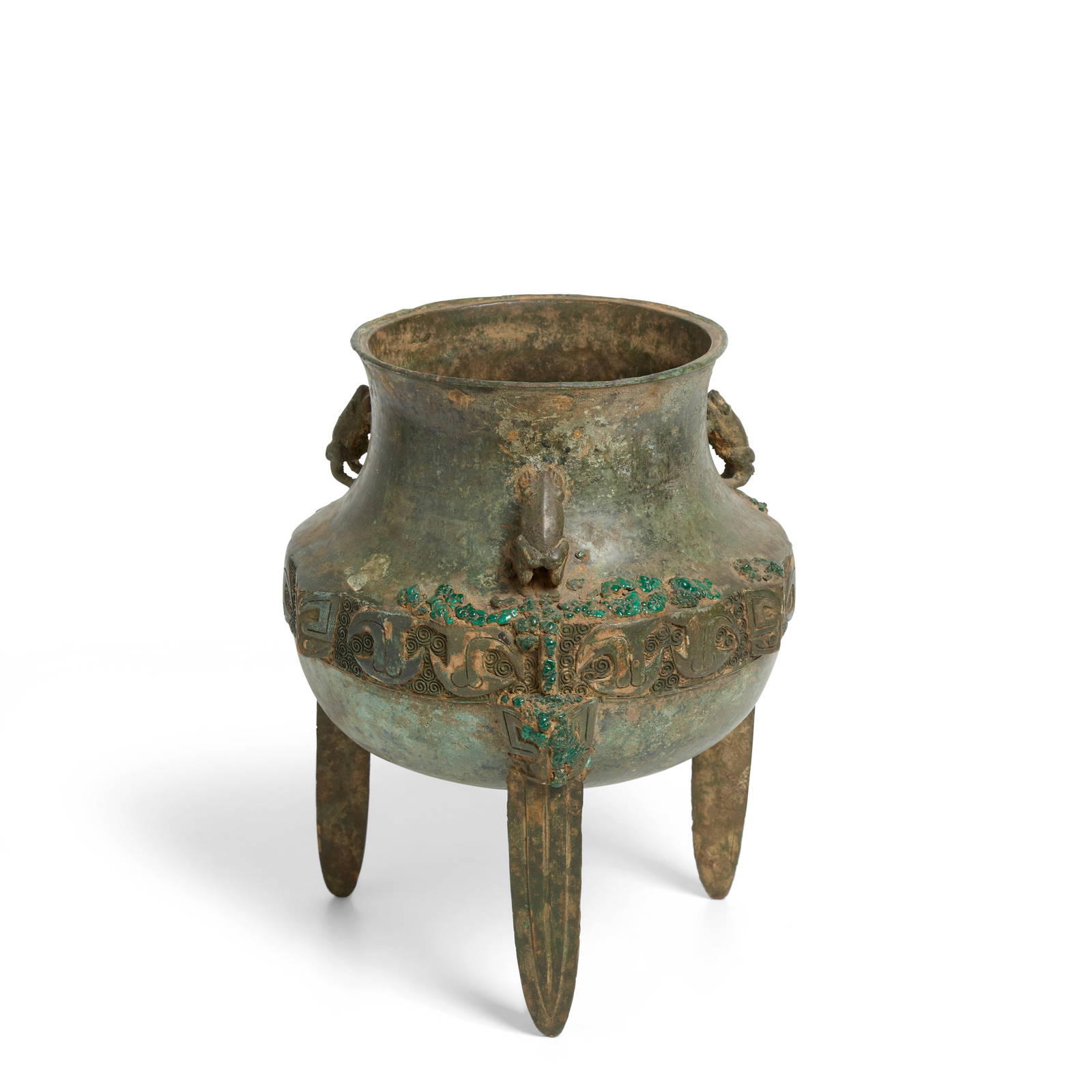 AN UNUSUAL ARCHAIC BRONZE TRIPOD VESSEL, DING Eastern Zhou Dynasty, possibly Yunnan