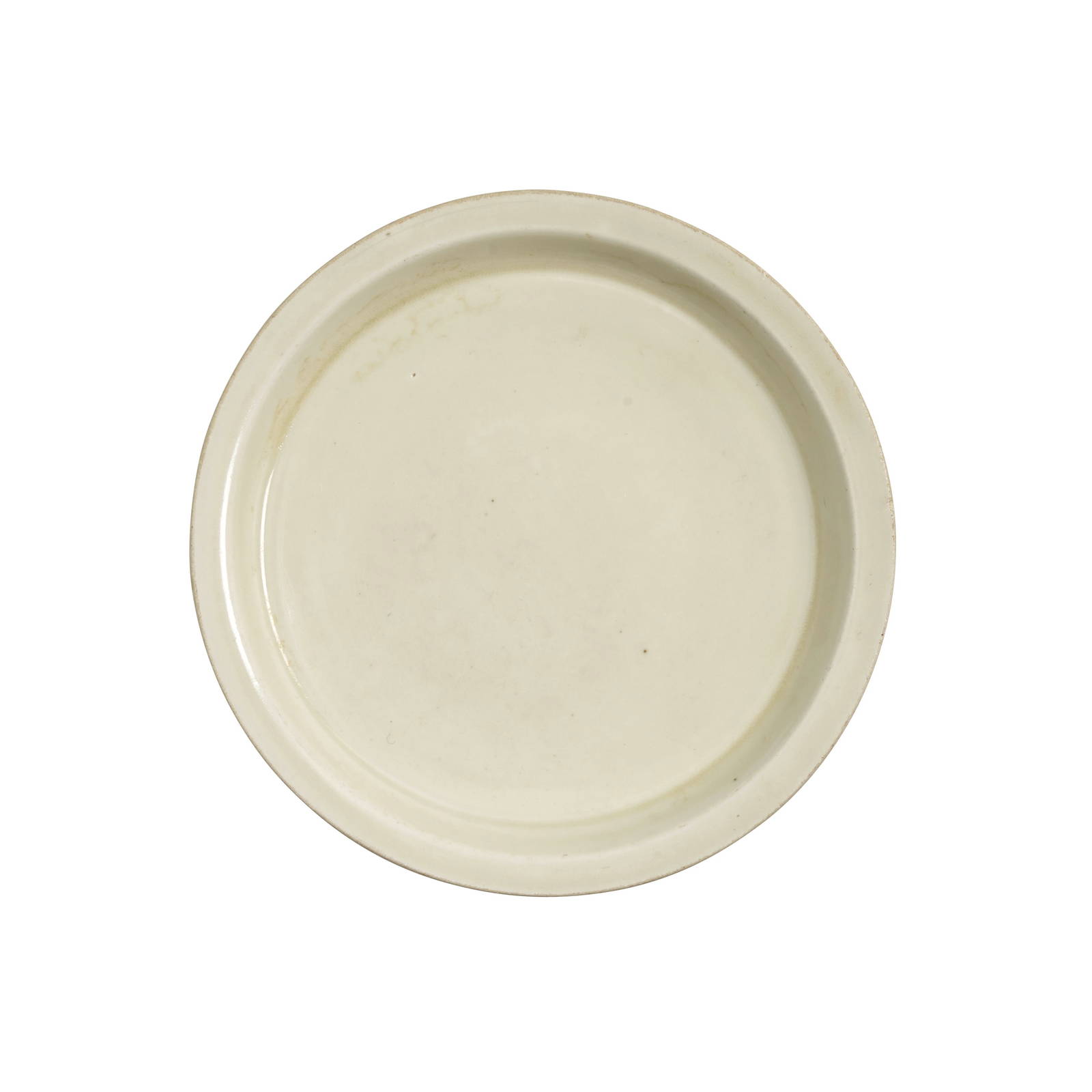 A DINGYAO FLAT-RIMMED DISH Northern Song Dynasty