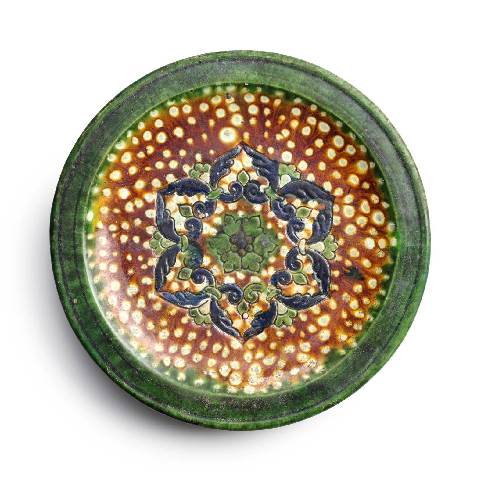 A SANCAI-GLAZED POTTERY TRIPOD DISH Tang Dynasty