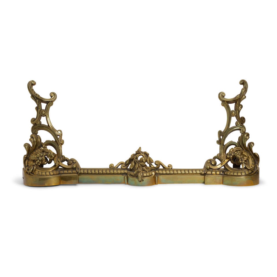 A LOUIS XV STYLE BRASS FIRE FENDER AND TOOLS (1 of 2)