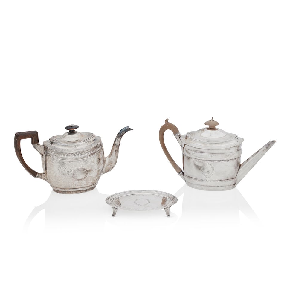 A George III silver teapot, by Henry Chawner & John Eames, London, 1797 (3) (1 of 1)
