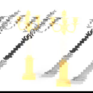 Paire de candélabres en bronze doré et à patine brune de la première moiti&#...: Paire de candélabres en bronze doré et à patine brune de la première moitié du XIXe siècle Pair of gilt bronze candelabras with brown patina from the first half of the