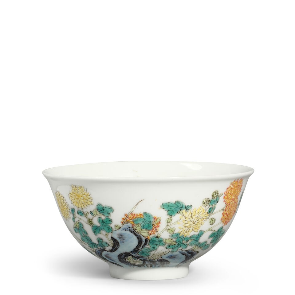 A FAMILLE-ROSE 'CHRYSANTHEMUM AND CALLIGRAPHY' BOWL Yongzheng mark, Republic period (box)