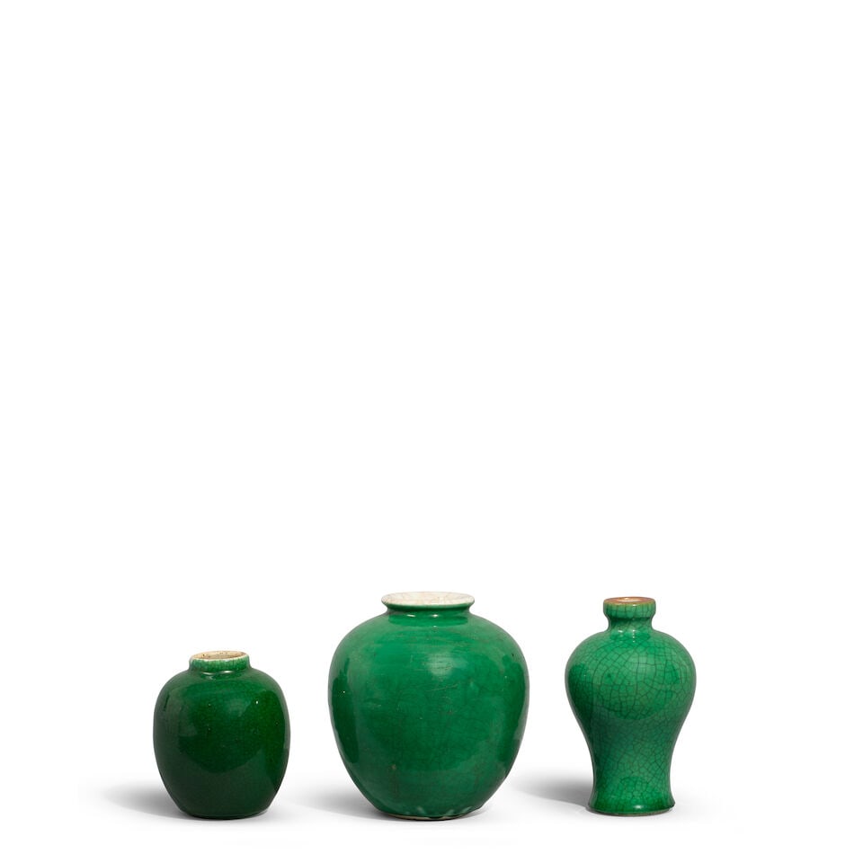 THREE GREEN-GLAZED MINIATURE VASES 19th century (3)