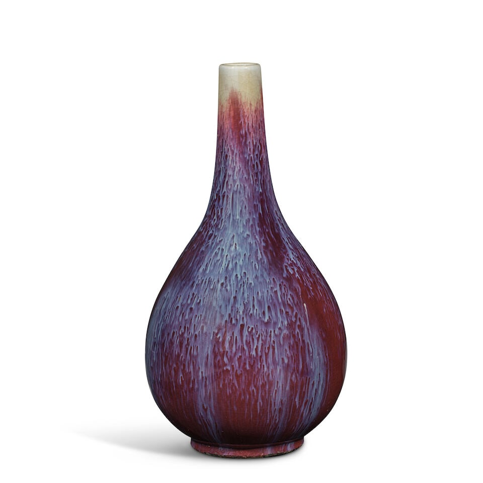 A FLAMBÉ-GLAZED BOTTLE VASE 18th/19th century