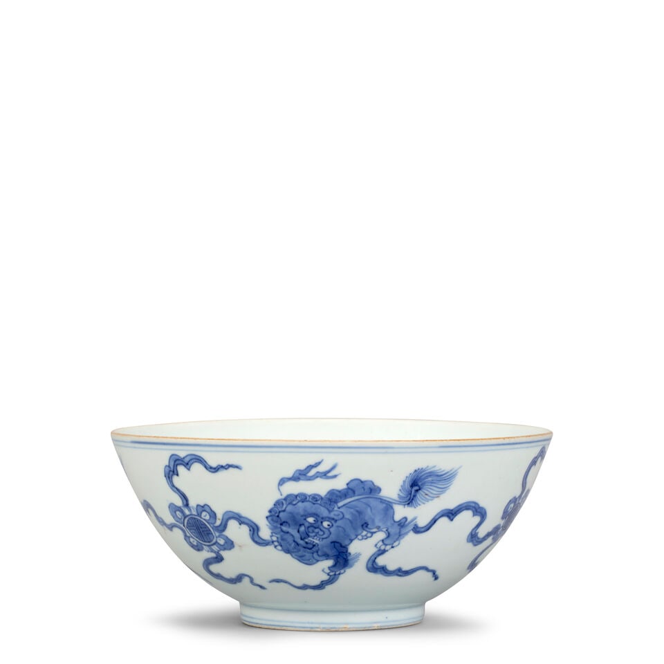 A BLUE AND WHITE 'MYTHICAL BEAST' BOWL Kangxi period