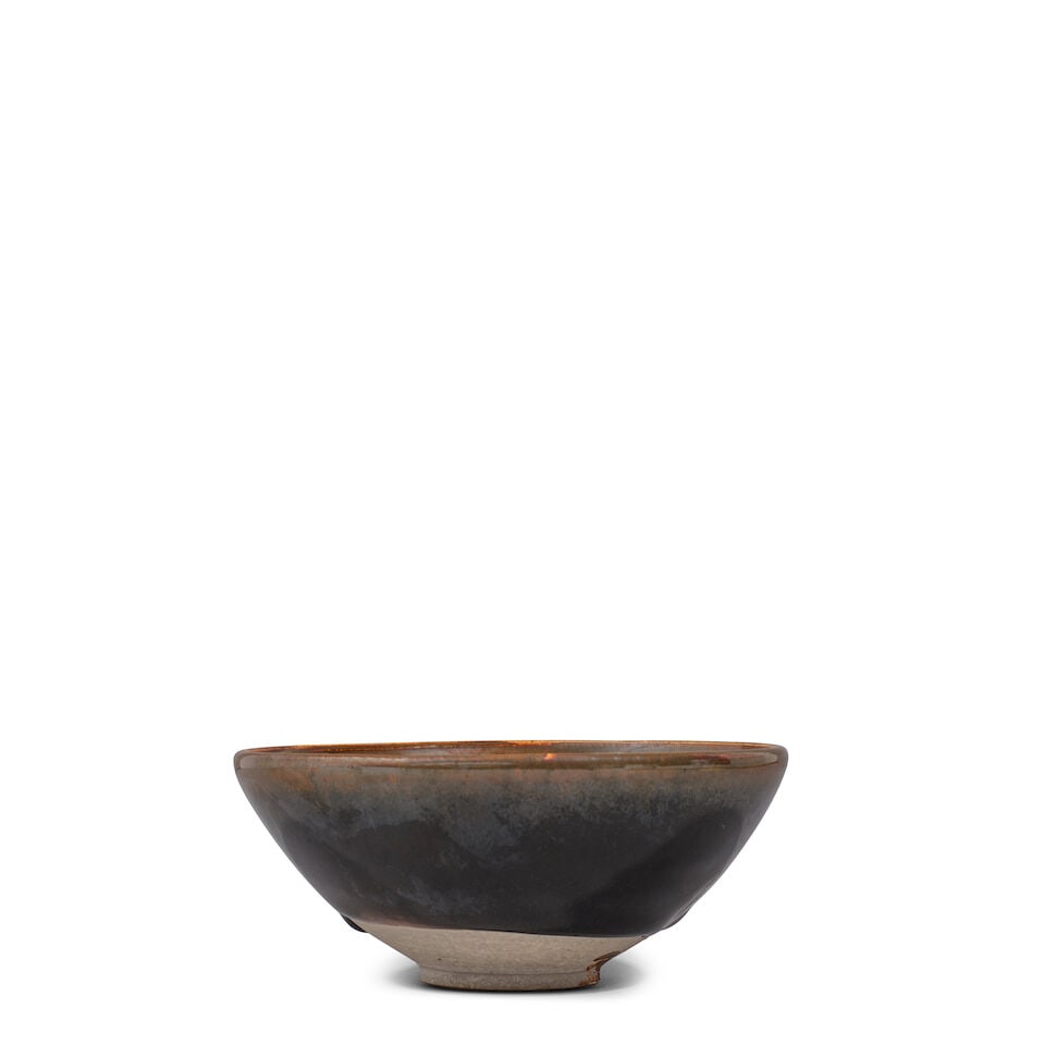 A BLACK AND RUSSET-GLAZED 'HARE'S FUR' BOWL Song dynasty (with box)