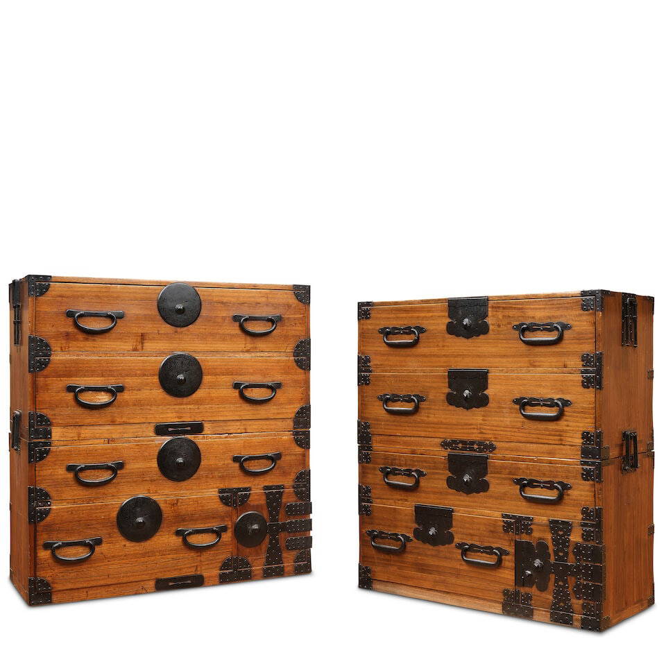 A PAIR OF JAPANESE TWO-SECTION KIRI WOOD TANSU Edo period (1615-1868), 19th century (3)