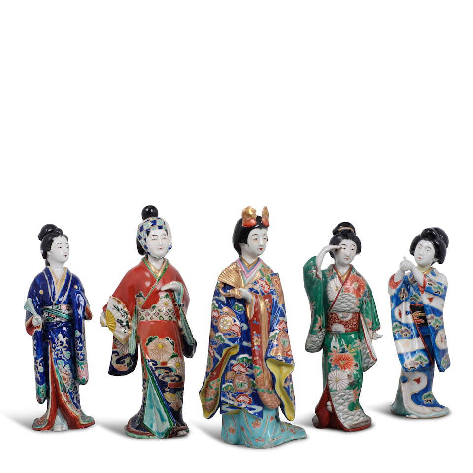 A GROUP OF FIVE JAPANESE GILT AND OVERGLAZE ENAMEL KUTANI PORCELAIN BEAUTIES DANCING Meiji (1868...