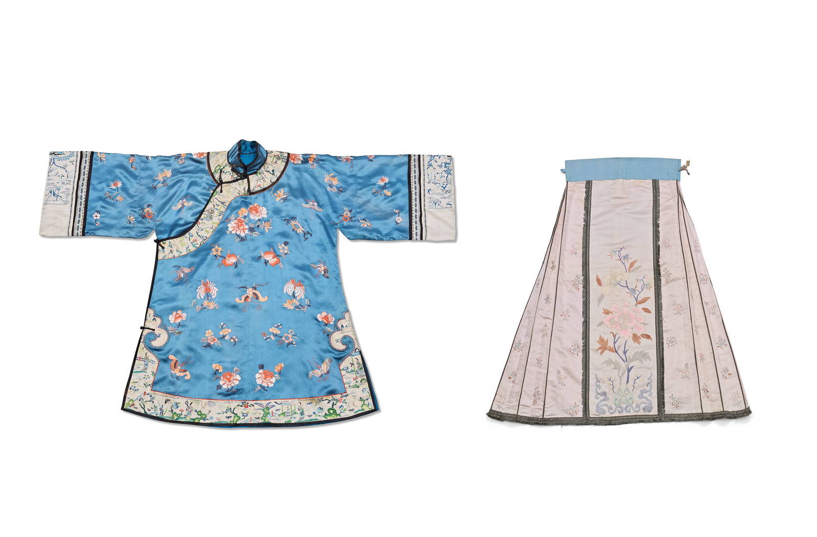 A TURQUOISE-GROUND EMBROIDERED ROBE AND AN IVORY-GROUND SKIRT 19th/20th century (2)