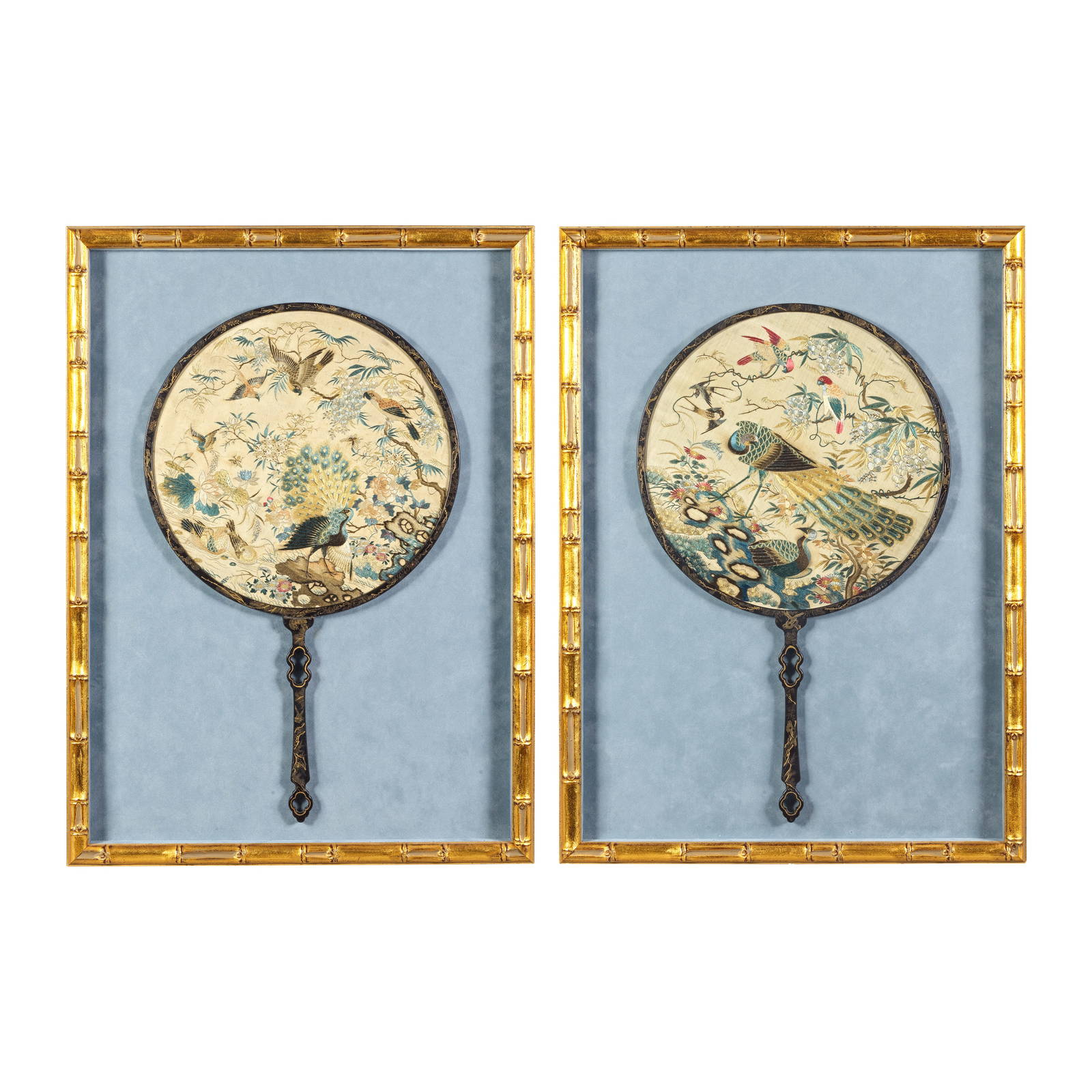 A PAIR OF EMBROIDERED SILK 'HUNDRED BIRDS' FANS Late Qing Dynasty (2)