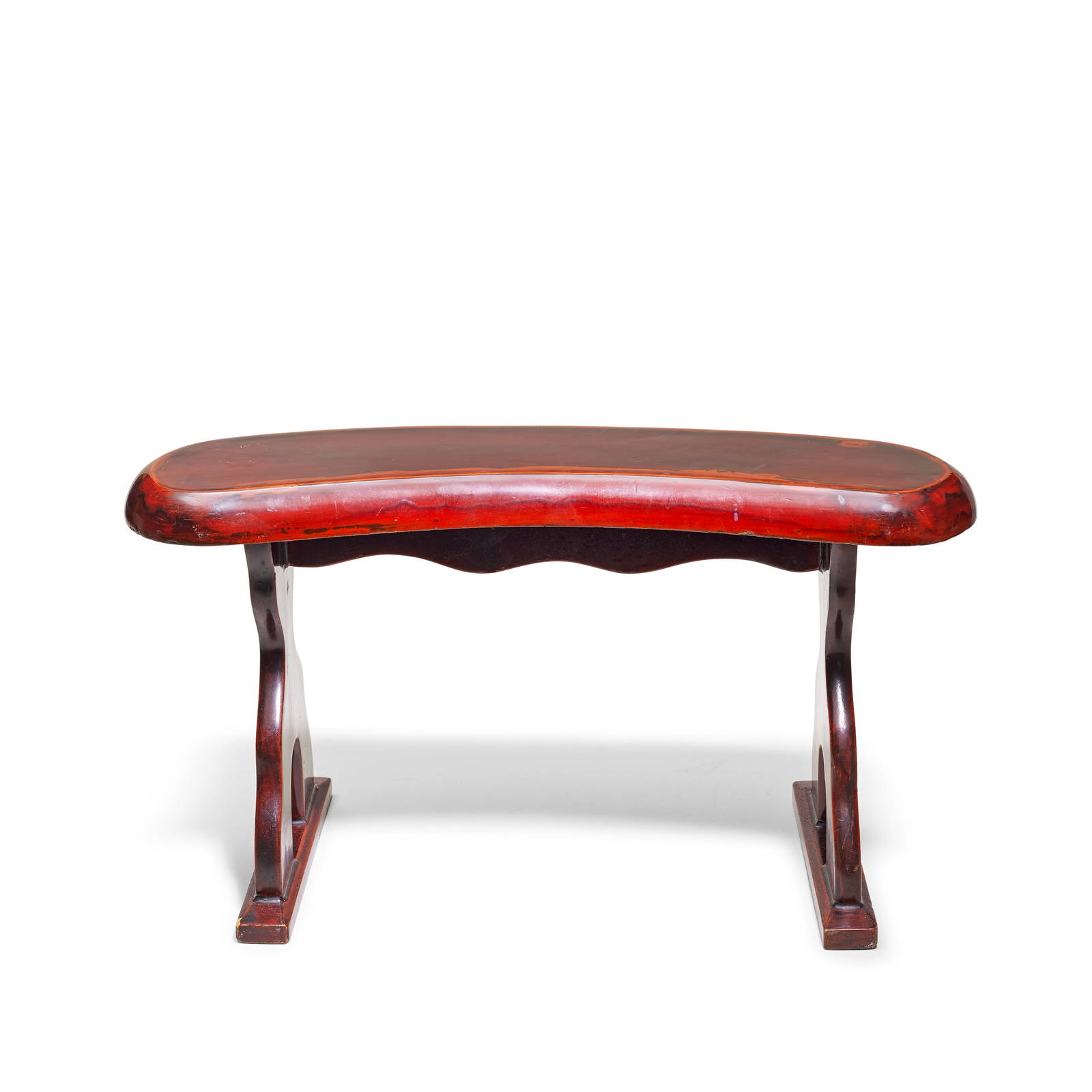 A LACQUERED WOOD ARM REST, KYOSOKU 19th/20th century