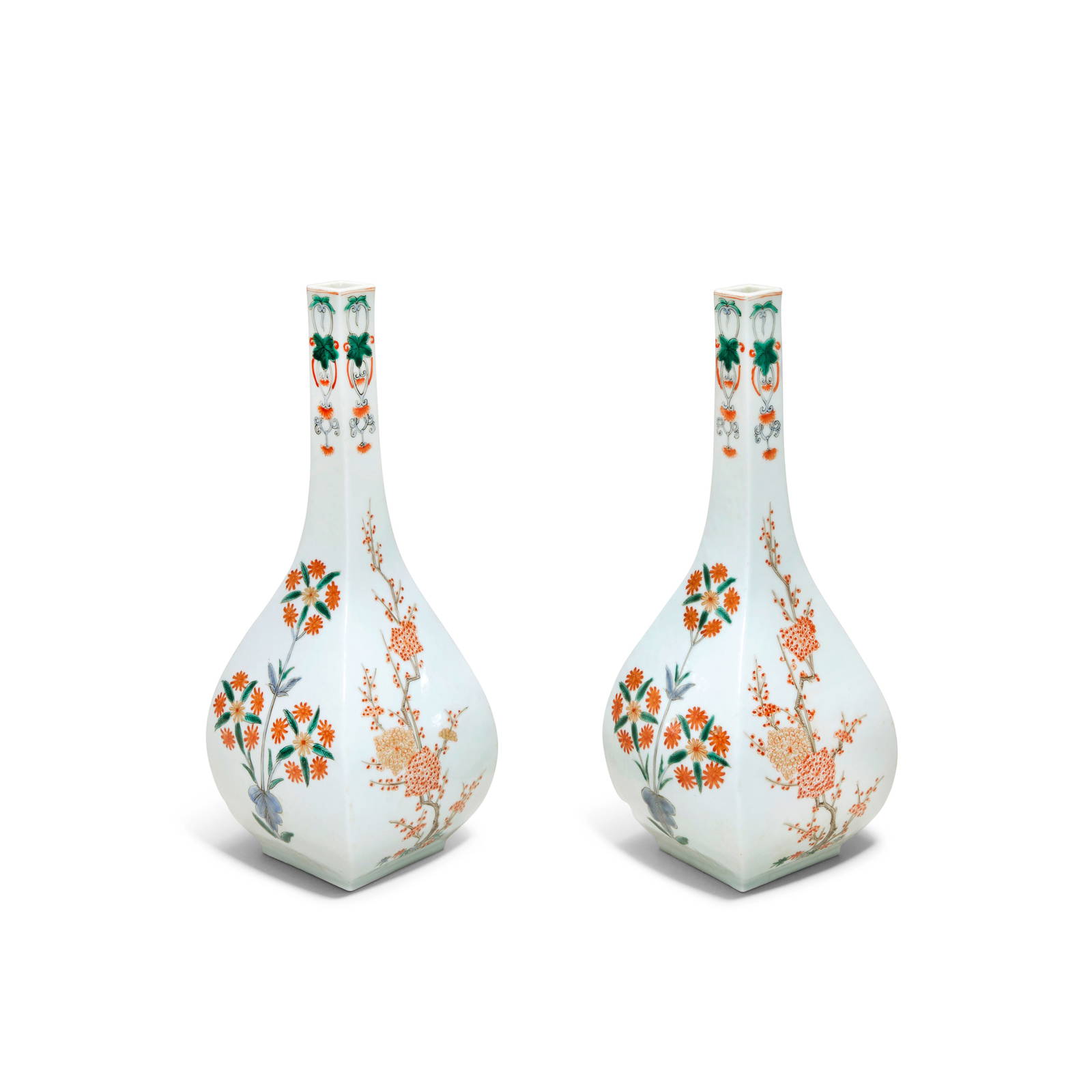 A PAIR OF KAKIEMON STYLE BOTTLE VASES 19th century (2)