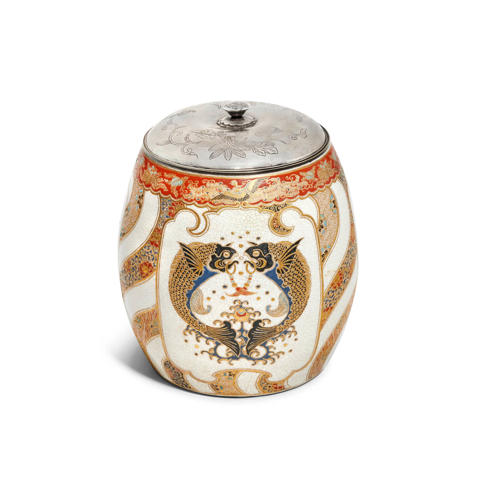 A SATSUMA JAR AND COVER Meiji Period (2)