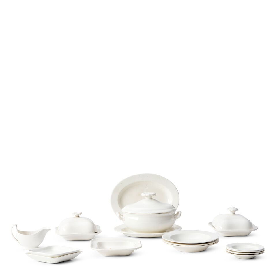 EXTENSIVE WEDGWOOD QUEENSWARE CHILD'S/TOY SET, England, 19th century, (1 of 1)