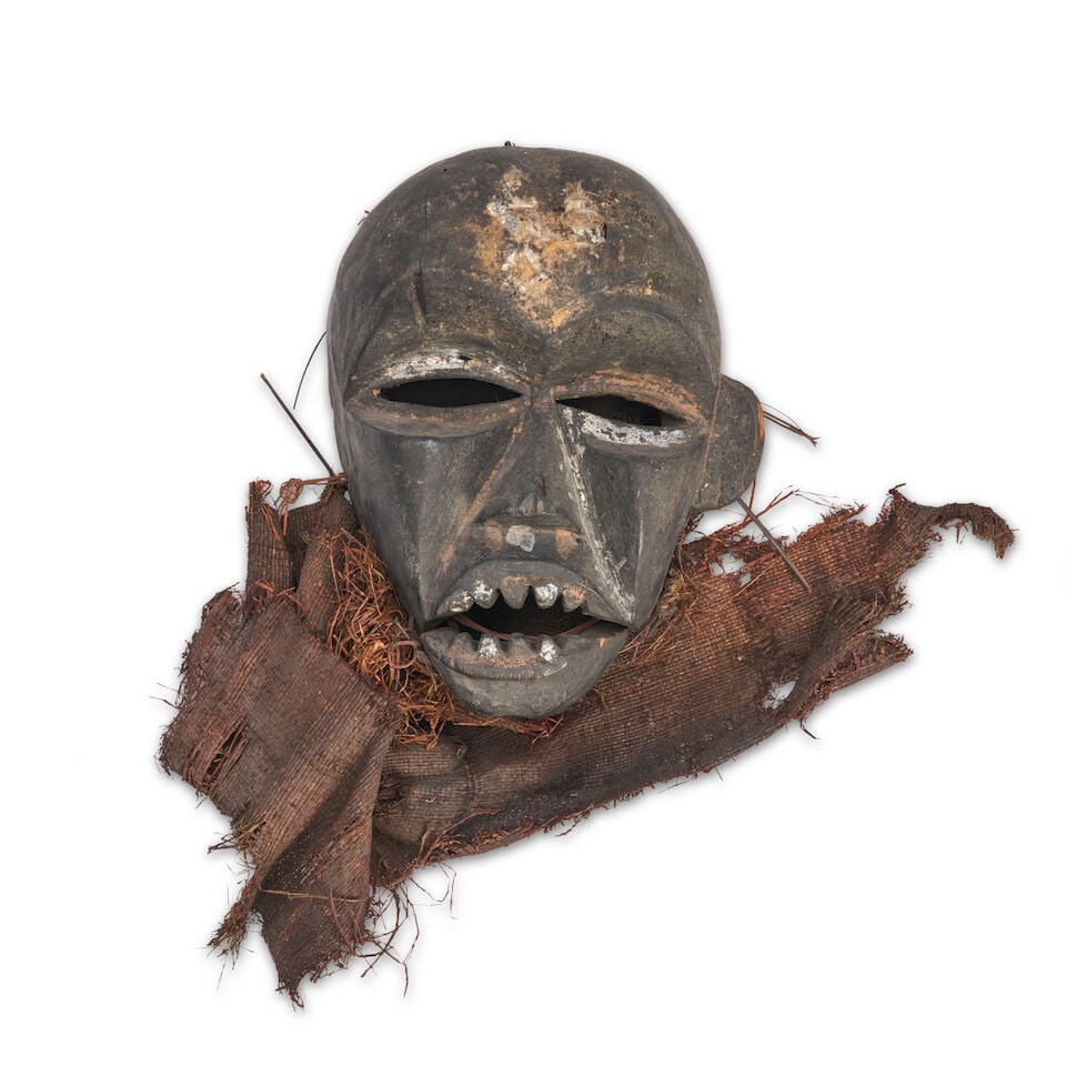 CARVED IBIBIO MASK (1 of 2)