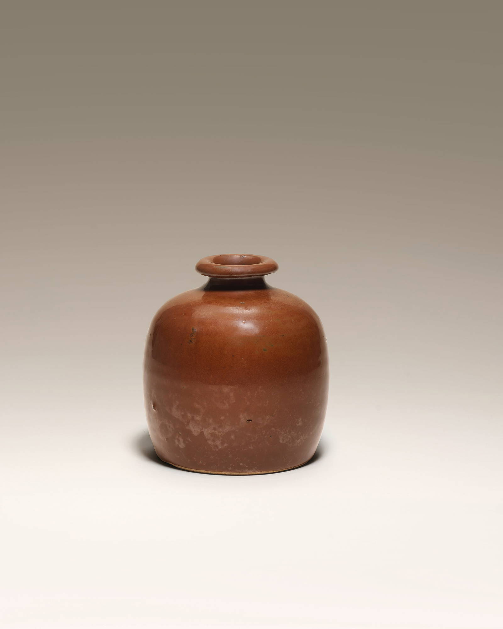 A RARE YAOZHOU PERSIMMON-GLAZED VASE, TULU PING Northern Song/Jin Dynasty (2)