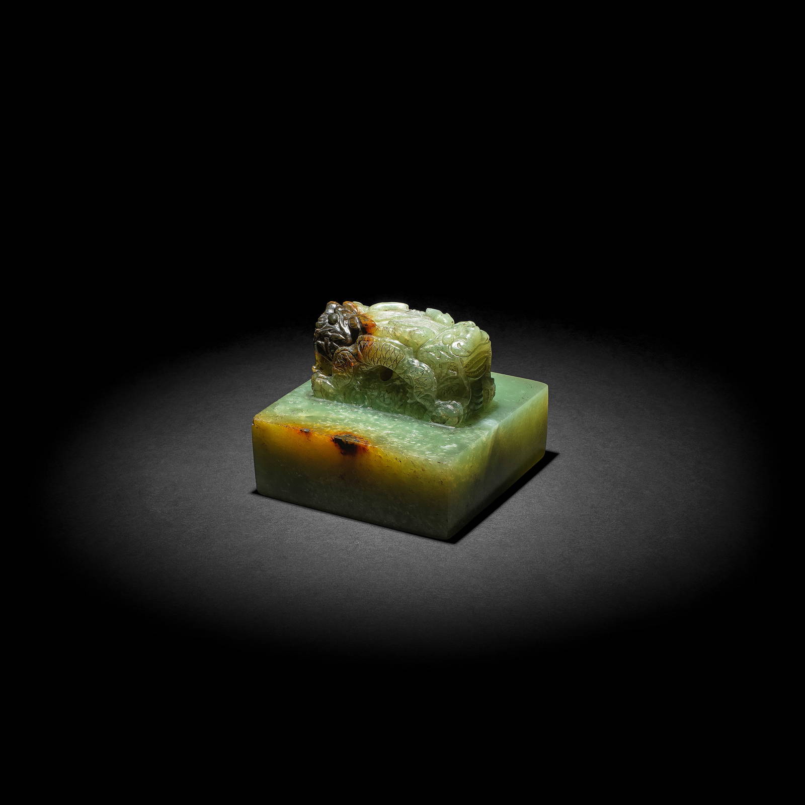 A RARE AND LARGE IMPERIAL GREEN AND RUSSET JADE 'TIHE DIAN YULAN' SEAL Guangxu