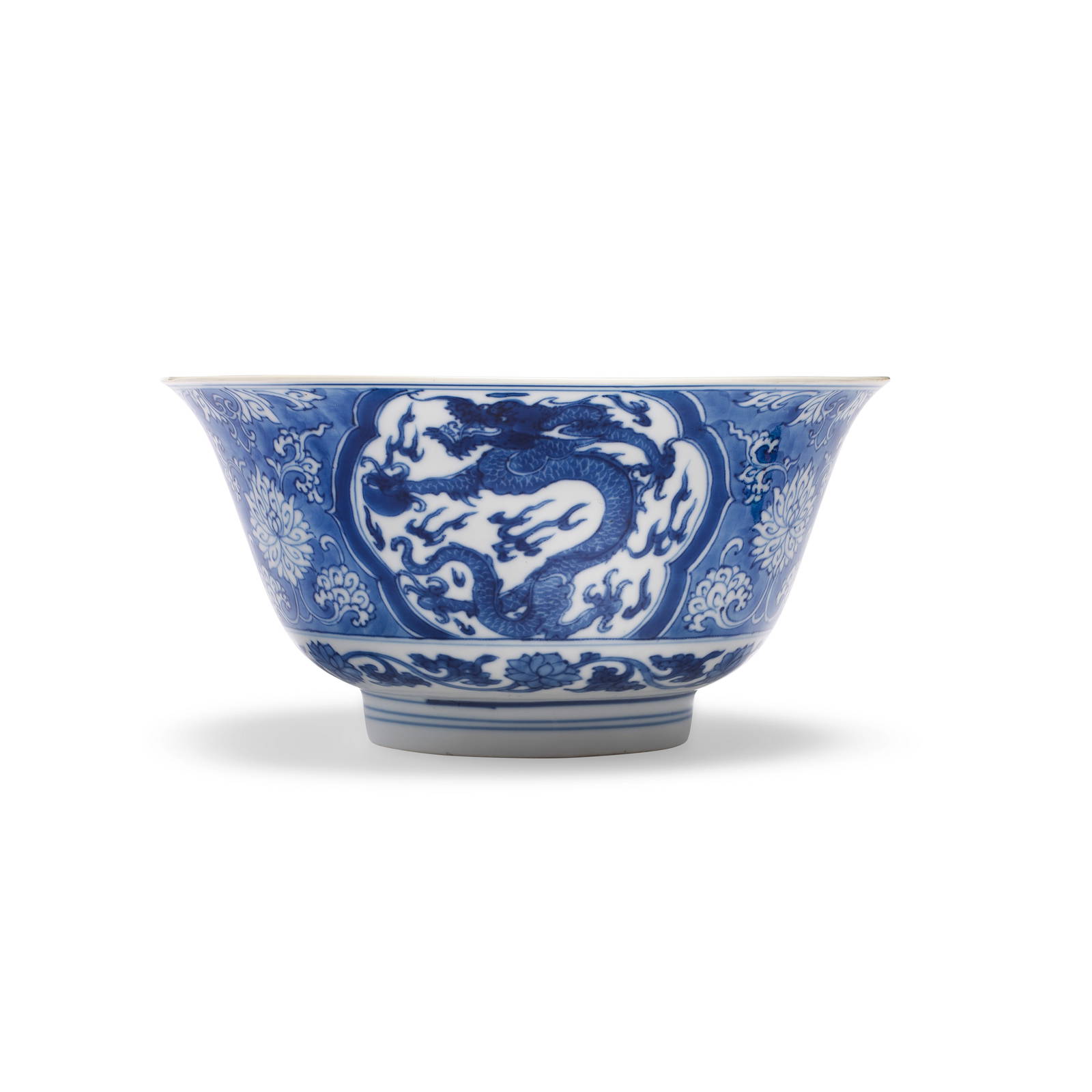 A BLUE AND WHITE 'DRAGON AND PHOENIX' BOWL Kangxi (2)