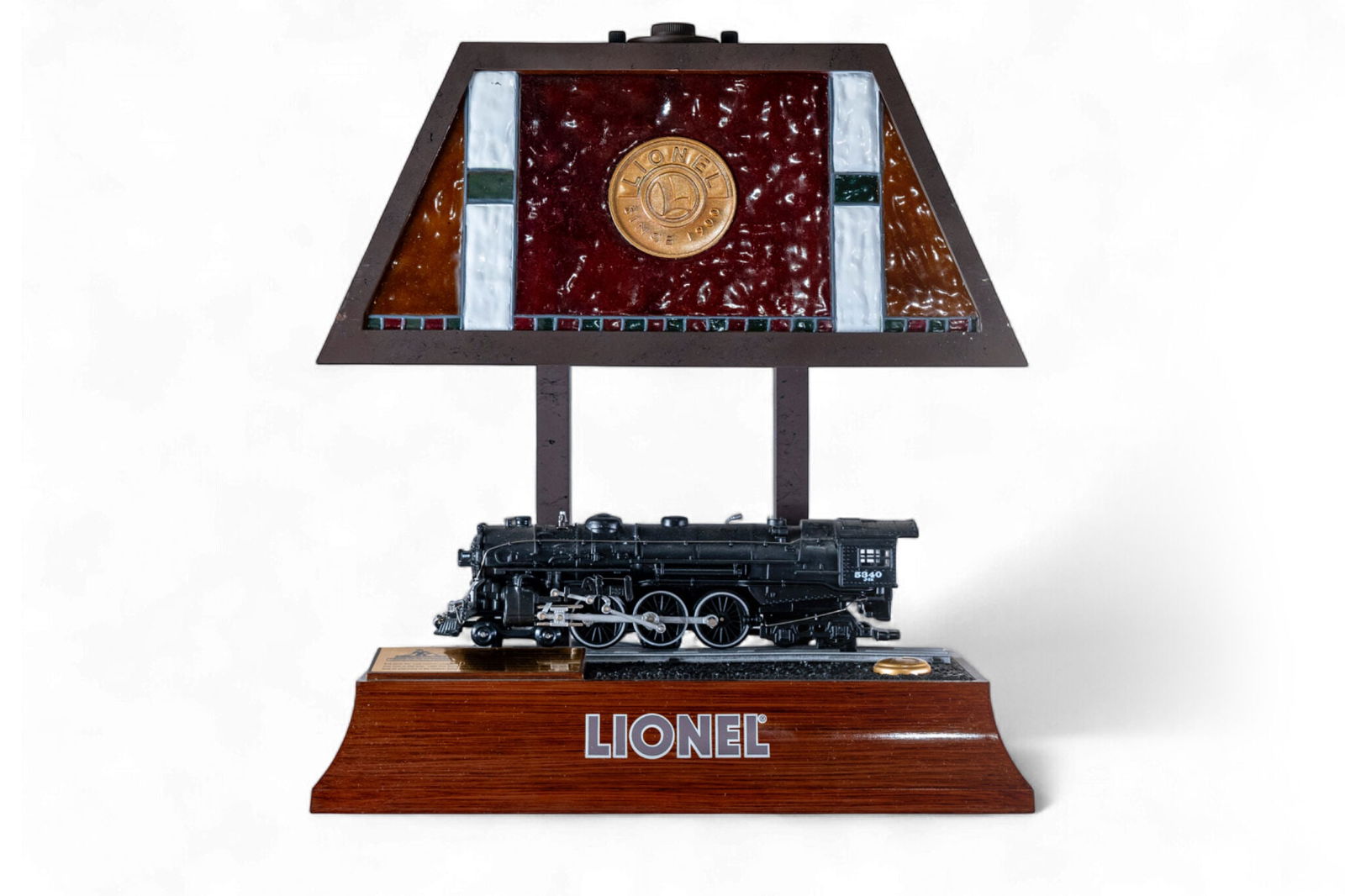A Lionel train desk lamp, (1 of 1)